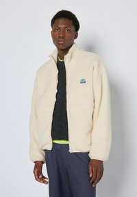 Флисовая куртка Флисовая куртка