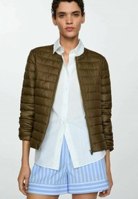 Зимняя куртка Зимняя куртка