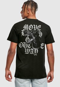 Футболка Футболка