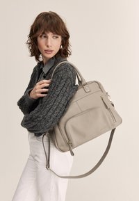 Кожаная сумка