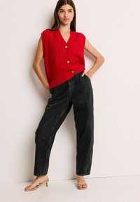 Широкие брюки Широкие брюки