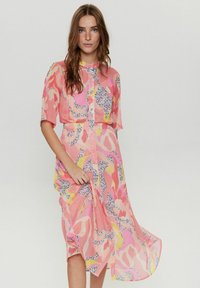 Блузка-платье Блузка-платье