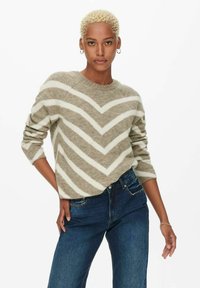 Пуловер в полоску Пуловер в полоску