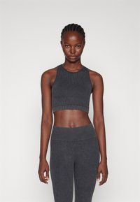 Майка-борцовка