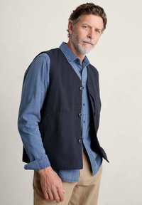 Жилет Жилет