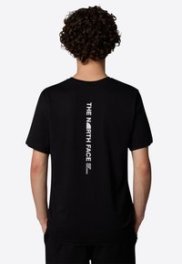 Футболка Футболка