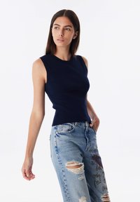 Майка-борцовка