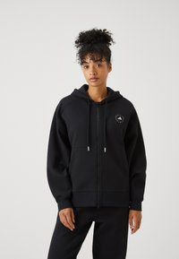 Спортивная толстовка