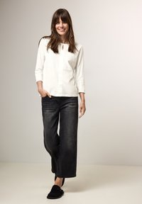 Майка с рукавом три четверти Майка с рукавом три четверти