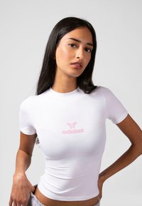 Футболка Футболка