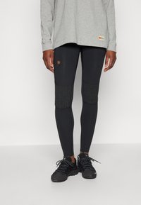 Спортивные штаны Спортивные штаны