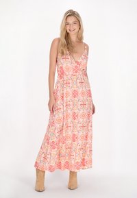 Летнее платье