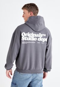 Толстовка Толстовка