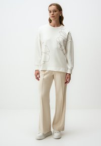 Спортивные штаны Спортивные штаны