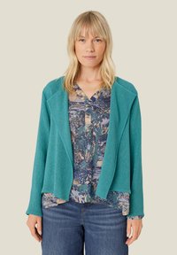 Вязаная кофта Вязаная кофта