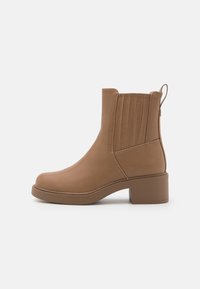 Ботинки челси Ботинки челси