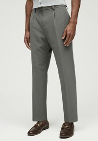 Костюмные брюки Костюмные брюки