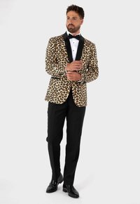 Костюм Костюм