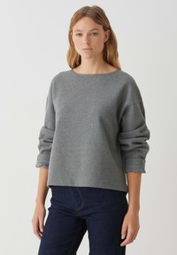 Толстовка Толстовка