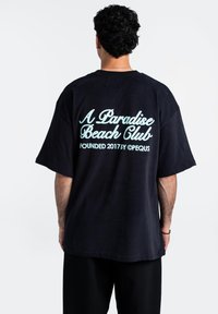 Футболка Футболка