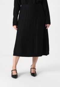 Вязаная юбка Вязаная юбка