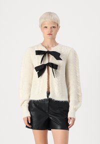 Кардиган Кардиган