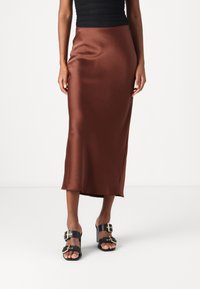 Длинная юбка