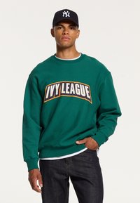 Толстовка Толстовка