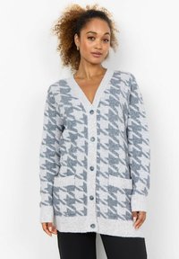 Длинный кардиган