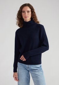 Водолазка Водолазка