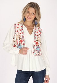 Жилет Жилет