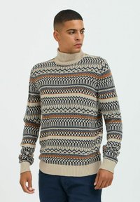 Водолазка Водолазка