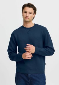 Толстовка Толстовка