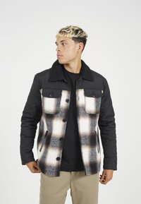 Куртка Куртка