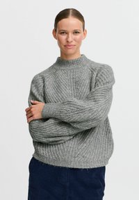 Пуловер Пуловер