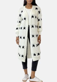 Длинный кардиган