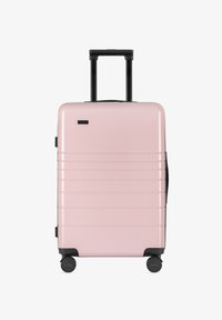 Чемодан на колесах Чемодан на колесах