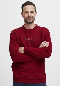 Толстовка Толстовка