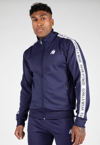 Спортивная куртка Спортивная куртка