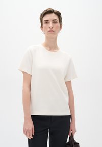 Футболка Футболка