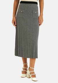 Вязаная юбка Вязаная юбка