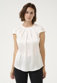 Атласная блузка