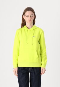 Пуловер с капюшоном