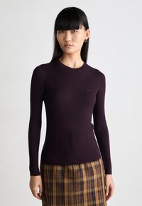 Пуловер Пуловер