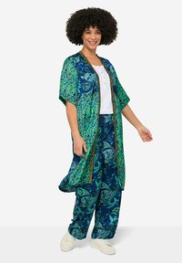 Длинный кардиган