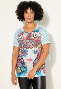 Футболка Футболка