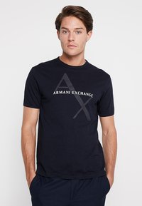 Футболка Футболка