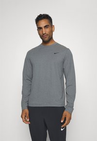 Спортивная майка