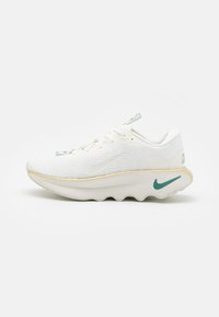 Беговые кроссовки