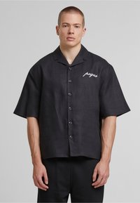 Рубашка с коротким рукавом Рубашка с коротким рукавом